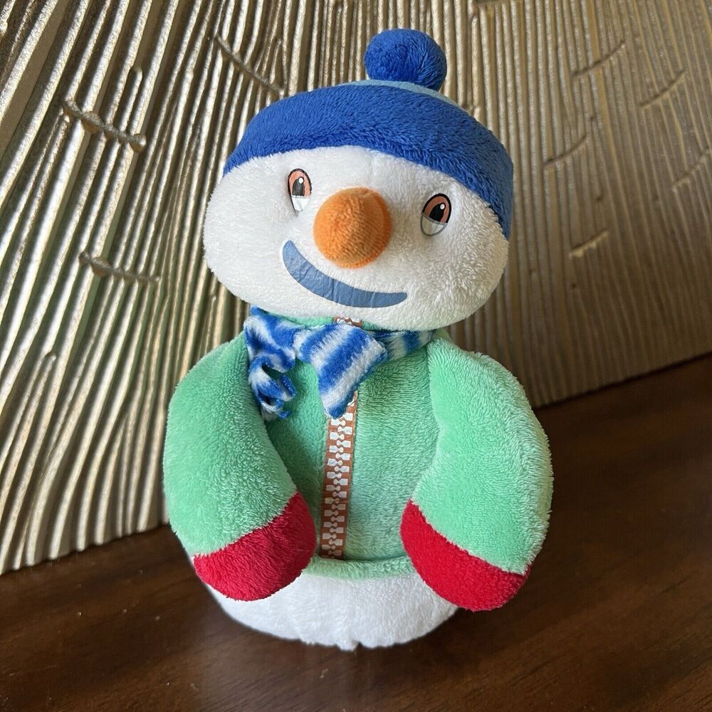 Disney Doc McStuffin Chilly Plush Blue Hat Green Sweater 8" Stuffed Holiday